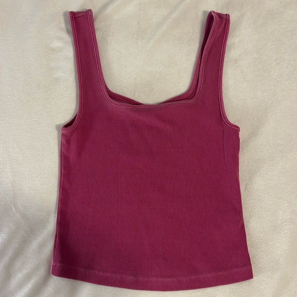 pink square neck crop top